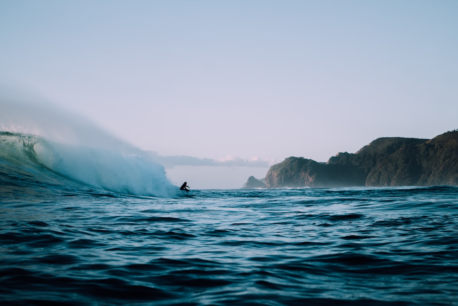 bali surf seasons